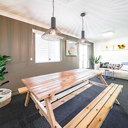 Calamvale Business Or Holiday Like Home Brisbane Exterior foto
